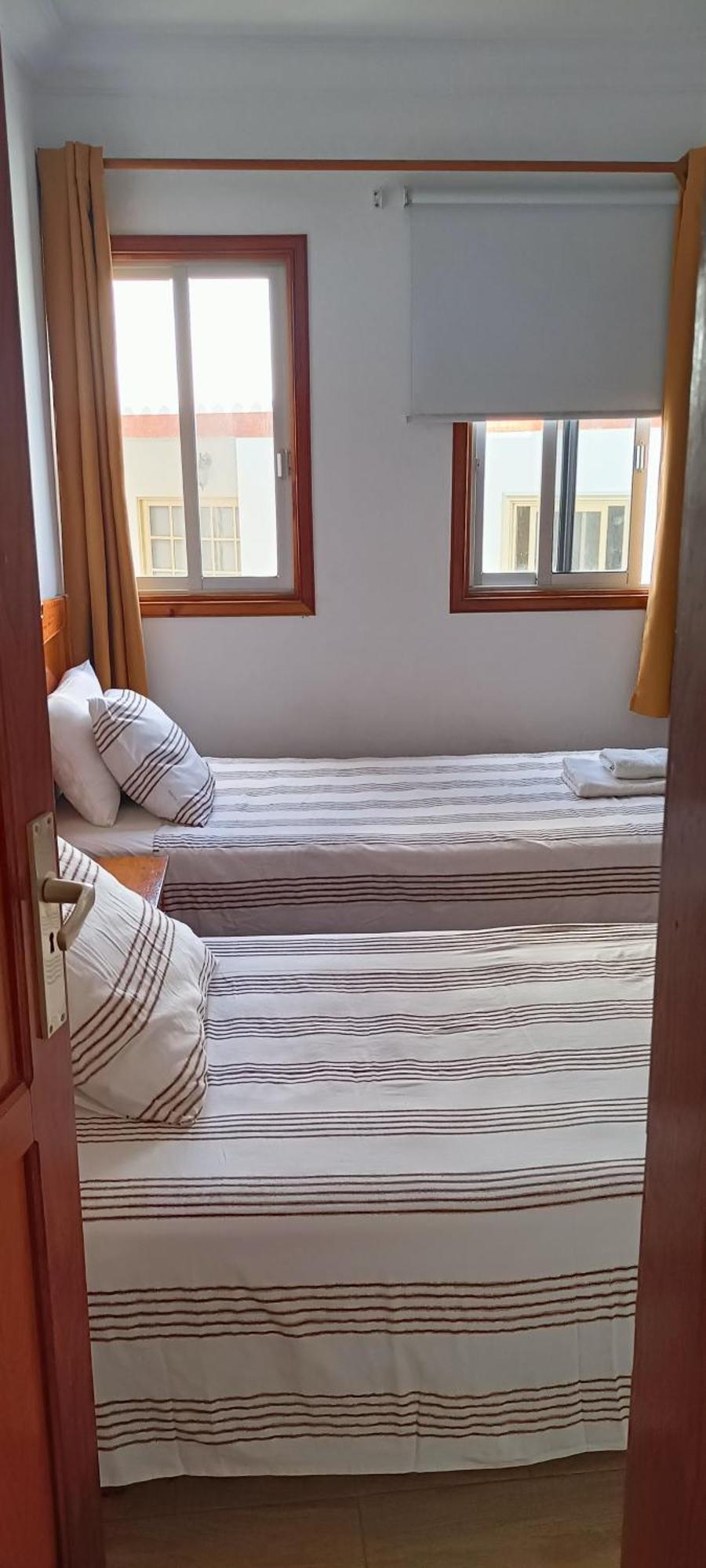 Gota De Mar Hostel Los Abrigos Kültér fotó